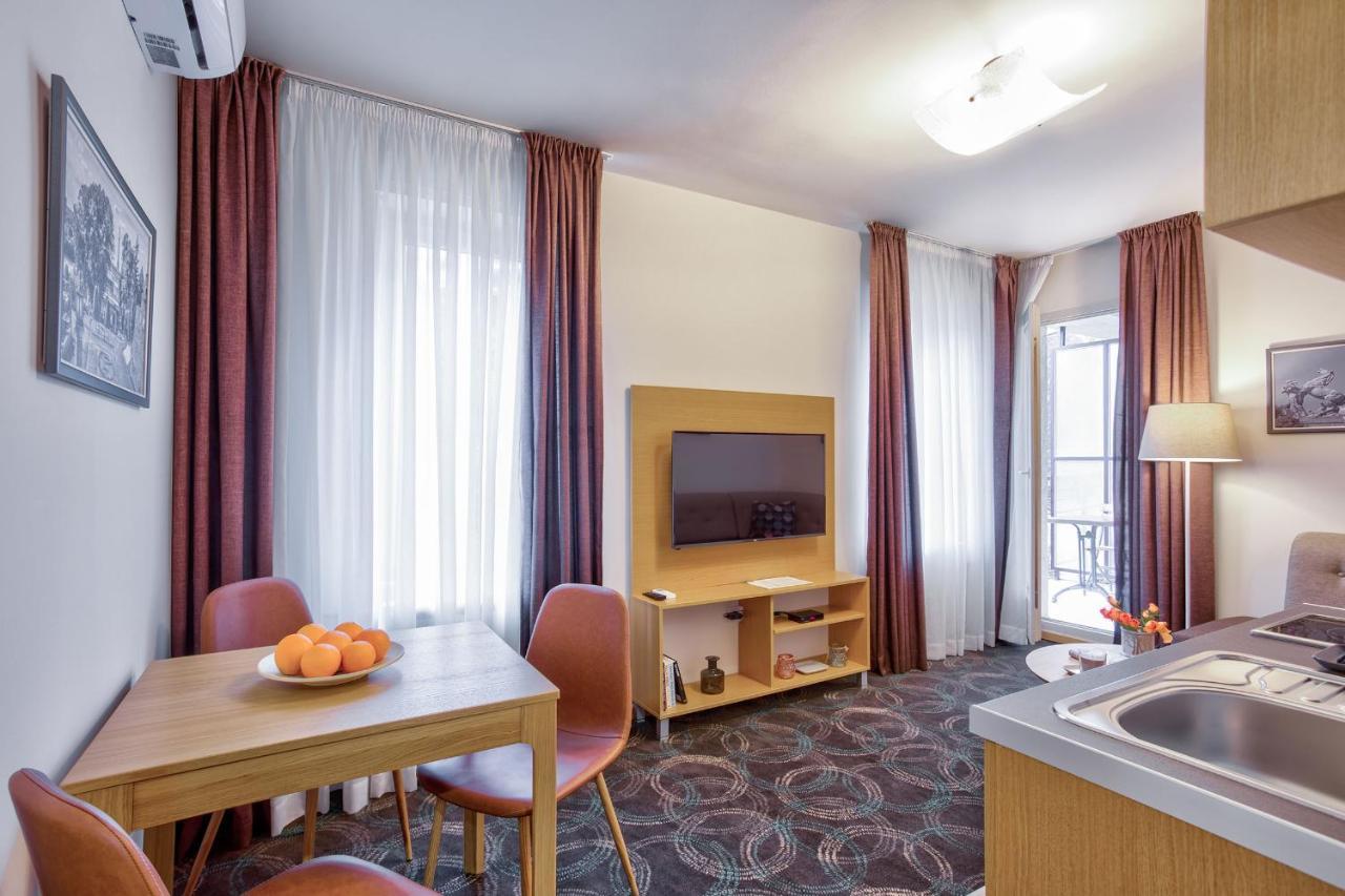 Booking Apartments เบลเกรด ภายนอก รูปภาพ